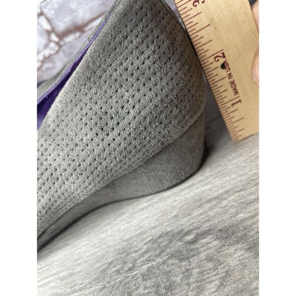 Vaneli Gray Suede Leather Perforated Slip On Wedge Shoes Women’s Sz 8.5W US/39EU - Picture 8 of 16